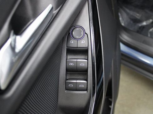 Used 2025 Chevrolet Equinox RS w/ Safety and Technology Package image 14