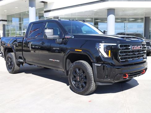 New 2026 GMC Sierra 3500 AT4 w/ AT4 Premium Plus Package AWD/4WD image 8
