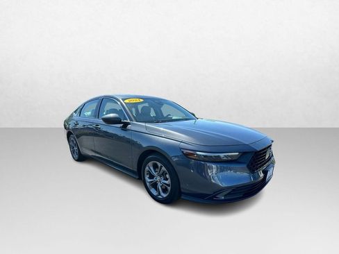 Used 2024 Honda Accord EX image 10