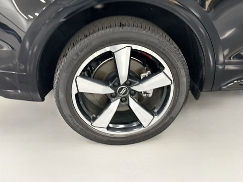 Certified 2022 Audi Q5 2.0T Prestige image 32