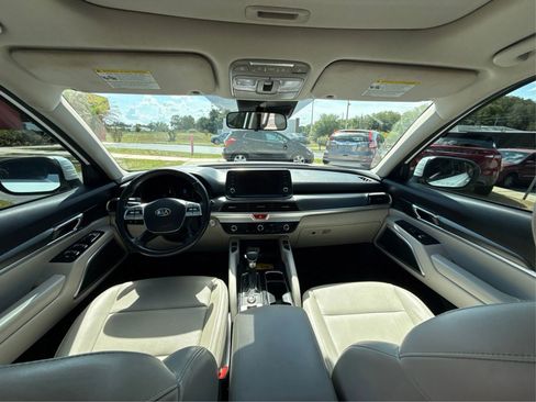 Used 2021 Kia Telluride S FWD image 24