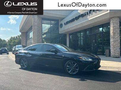Used 2019 Lexus ES 350 F Sport w/ Accessory Package 2