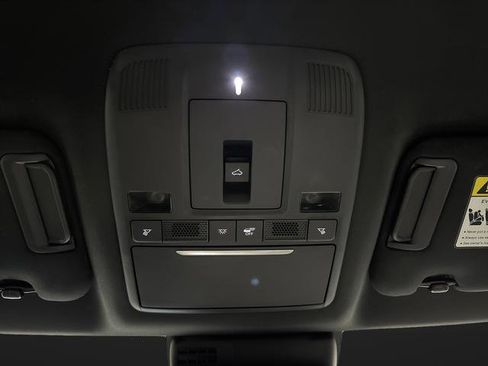 Used 2023 MAZDA CX-9 Signature image 27