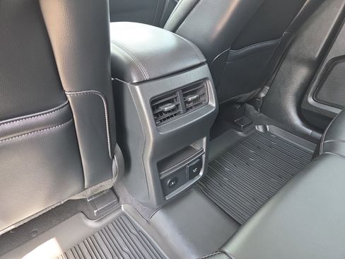 Certified 2022 Ford Edge SEL w/ Convenience Package AWD/4WD image 45