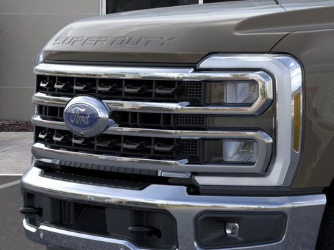 New 2026 Ford F250 King Ranch w/ Chrome Package AWD/4WD image 17