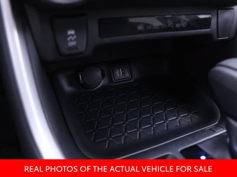 Certified 2025 Toyota RAV4 XLE AWD/4WD image 6