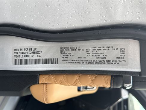 Used 2024 Jeep Grand Cherokee Summit w/ Adv Protech Group IV image 41