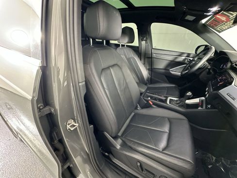 Used 2021 Audi Q3 2.0T Premium w/ Convenience Package image 30