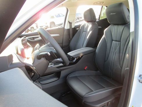New 2026 Buick Envision Avenir AWD/4WD image 11