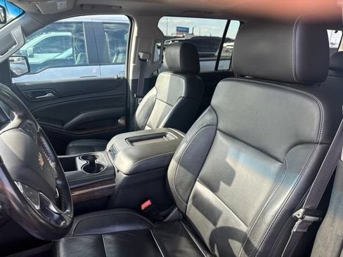 Used 2015 Chevrolet Suburban LT AWD/4WD image 9