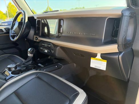 Used 2025 Ford Bronco Big Bend AWD/4WD image 11