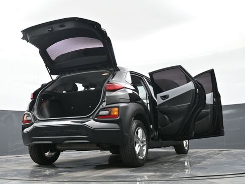 Used 2019 Hyundai Kona SE image 40