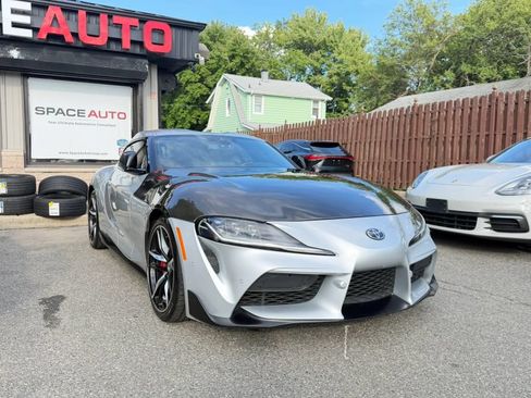 Used 2021 Toyota Supra Premium w/ Driver Assist Package RWD image 4