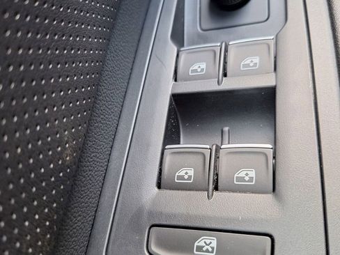 New 2026 Volkswagen Atlas SE image 20