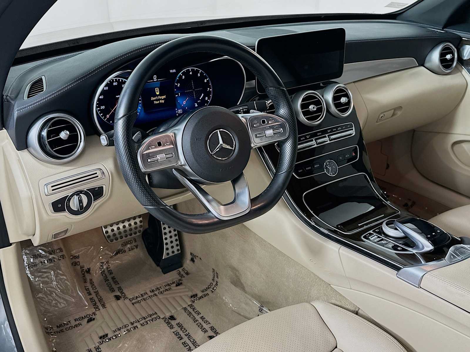 Used 2023 Mercedes-Benz C 300 Cabriolet image 4