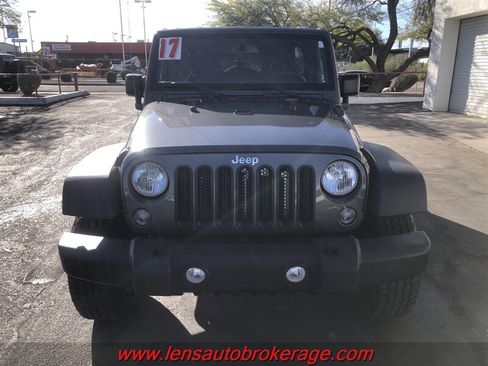 Used 2017 Jeep Wrangler Unlimited Sport w/ Quick Order Package 24S AWD/4WD image 3