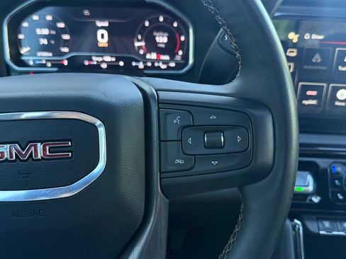 Used 2024 GMC Sierra 2500 AT4 w/ AT4 Premium Plus Package AWD/4WD image 33