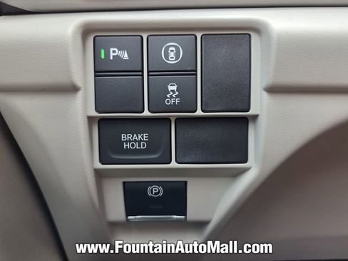 Certified 2025 Acura RDX SH-AWD w/ Technology Package image 18