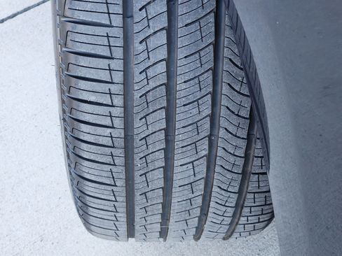 New 2026 Land Rover Range Rover Sport Dynamic SE image 11