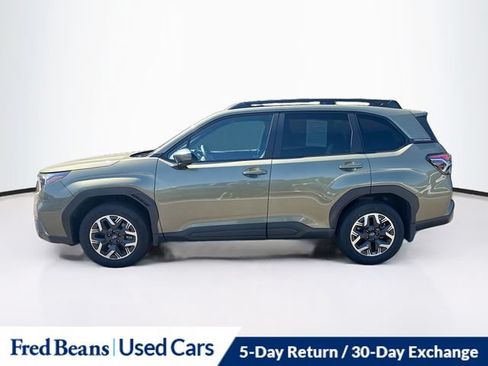 Used 2026 Subaru Forester Premium AWD/4WD image 5