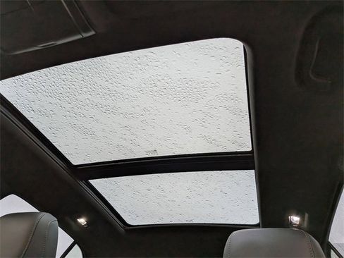 Certified 2023 Cadillac XT4 Sport w/ Cold Weather Package image 17