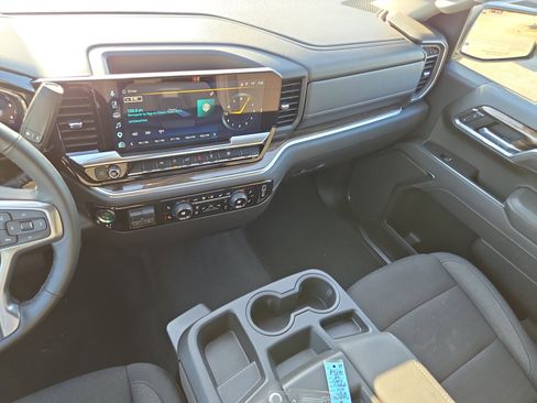 Used 2026 Chevrolet Silverado 1500 LT RWD image 23