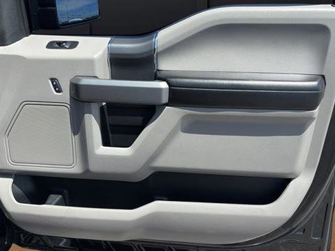 Used 2018 Ford F150 XLT w/ Equipment Group 302A Luxury AWD/4WD image 23
