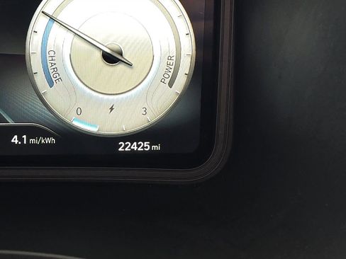 Used 2023 Hyundai Kona SE FWD image 28