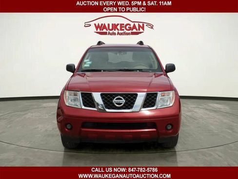 Used 2007 Nissan Pathfinder S AWD/4WD image 2