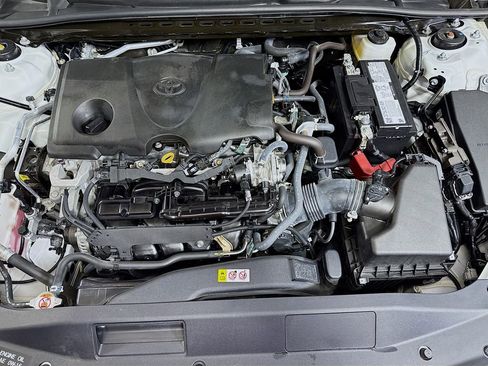 Used 2023 Toyota Camry SE w/ Convenience Package FWD image 27