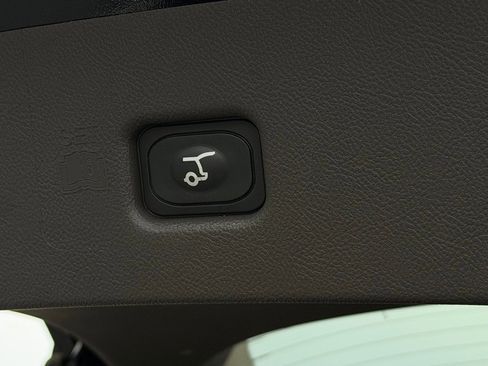 Used 2022 Lincoln Nautilus Reserve w/ Equipment Group 201A image 30