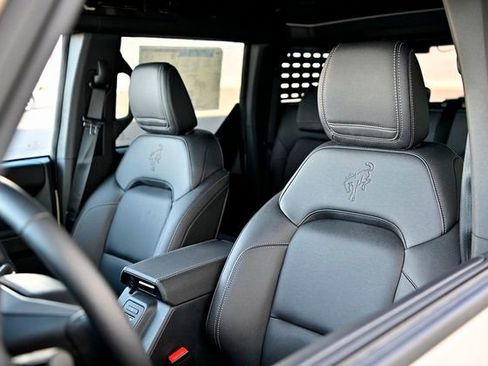 New 2025 Ford Bronco Badlands AWD/4WD image 33