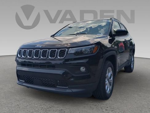 New 2025 Jeep Compass Latitude w/ Convenience Group image 19