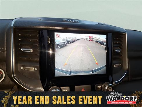 Used 2024 RAM 1500 Laramie image 14