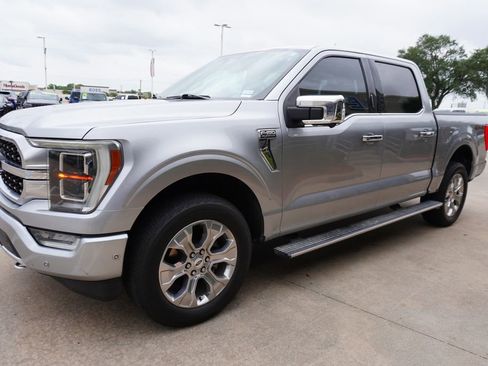 Certified 2021 Ford F150 Platinum w/ Equipment Group 701A High AWD/4WD image 3