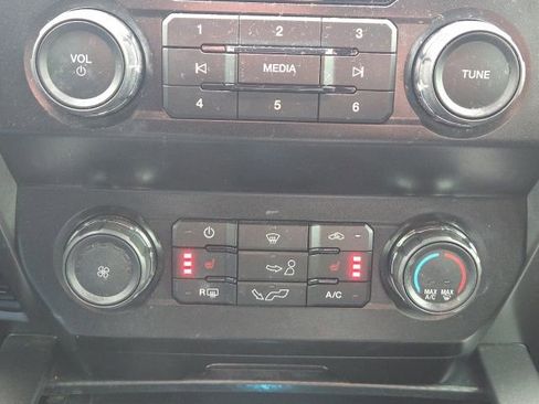 Used 2020 Ford F150 XLT w/ Equipment Group 302A Luxury image 29