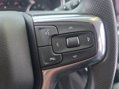 Used 2023 Chevrolet Blazer LT w/ Driver Confidence Package image 18