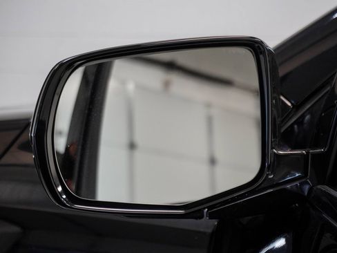 Used 2020 Acura MDX FWD image 17