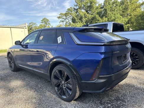 Certified 2026 Cadillac Lyriq Signature Sport w/ Nappa Leather Package AWD/4WD image 2