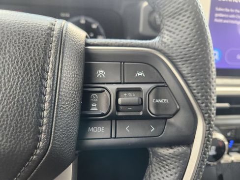Used 2024 Toyota Tacoma Limited w/ Limited Package (LT) AWD/4WD image 28