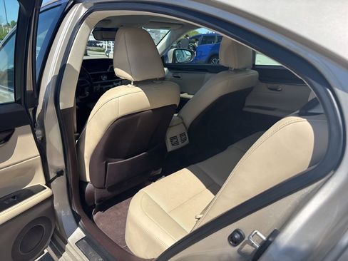 Used 2018 Lexus ES 350 w/ Premier Package FWD image 38