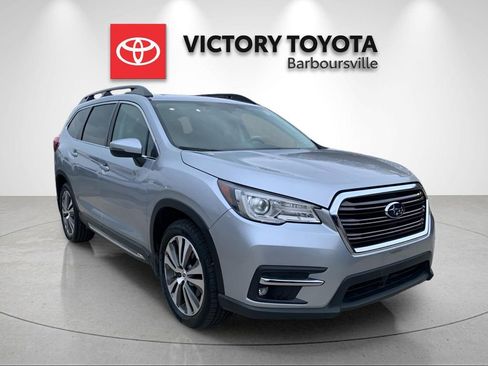 Used 2022 Subaru Ascent Limited w/ Technology Package image 2