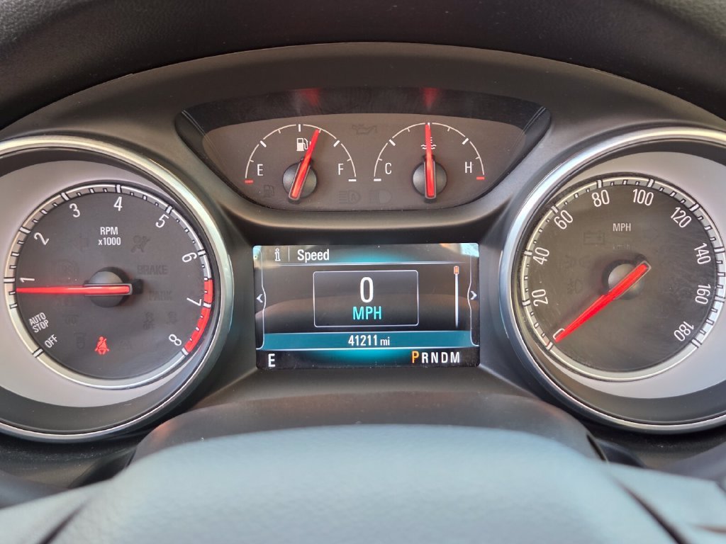 Used 2018 Buick Regal Preferred w/ Sights and Sounds Package FWD image 26