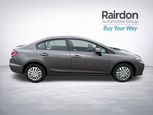 Used 2013 Honda Civic LX image 9