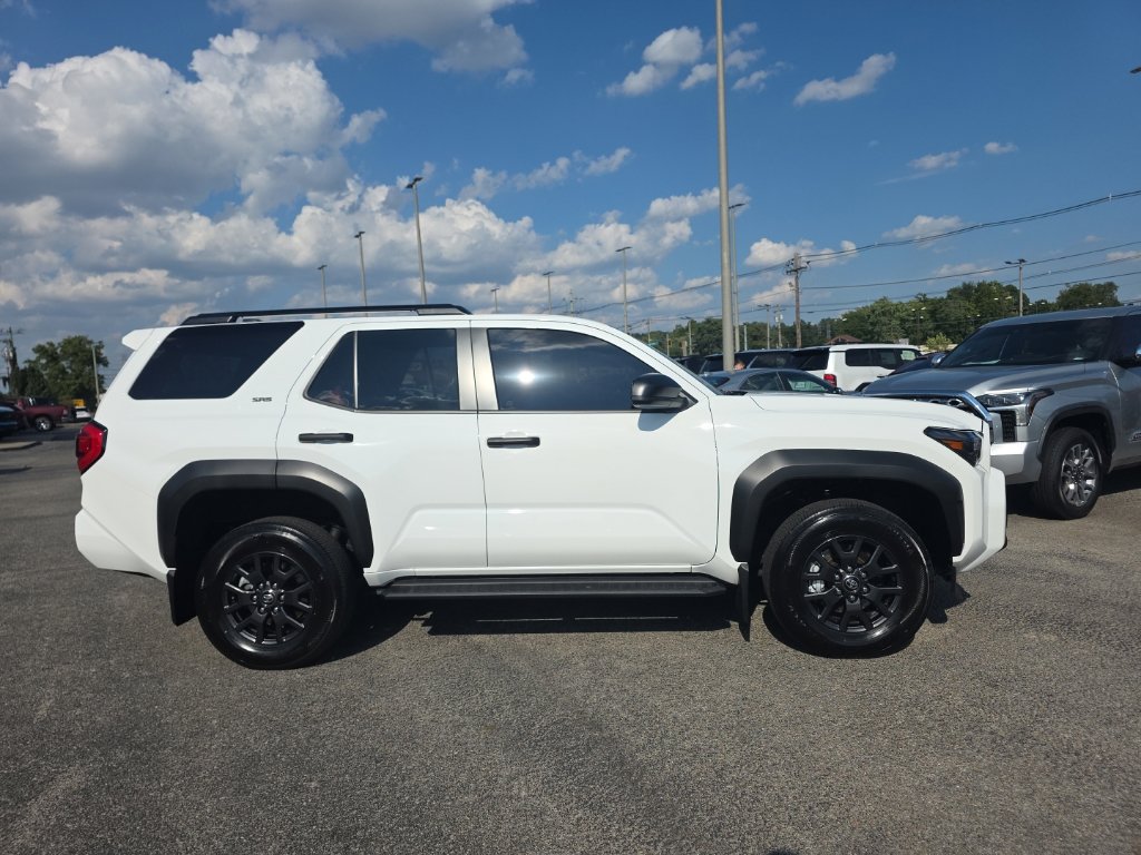 Certified 2026 Toyota 4Runner SR5 AWD/4WD image 3