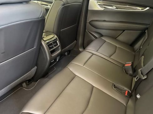 New 2026 Cadillac XT5 Sportv w/ LPO, Floor Liner Package AWD/4WD image 12
