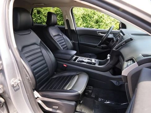 Used 2024 Ford Edge SEL AWD/4WD image 28