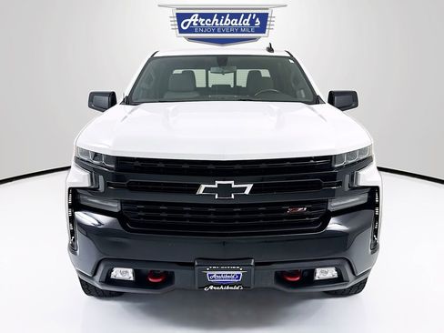 Used 2019 Chevrolet Silverado 1500 LT Trail Boss image 2