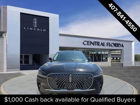 New 2026 Lincoln Aviator 2WD image 2