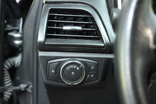 Used 2017 Ford Fusion Titanium FWD image 14
